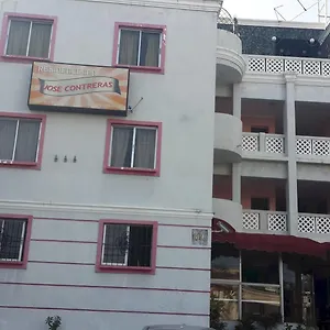 Hotel Jose Contreras